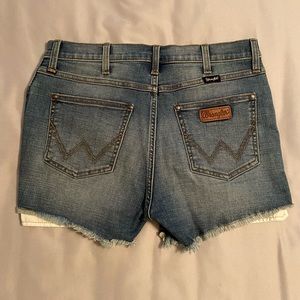 Wrangler shorts, bought at Cavenders. Never worn. Mid rise